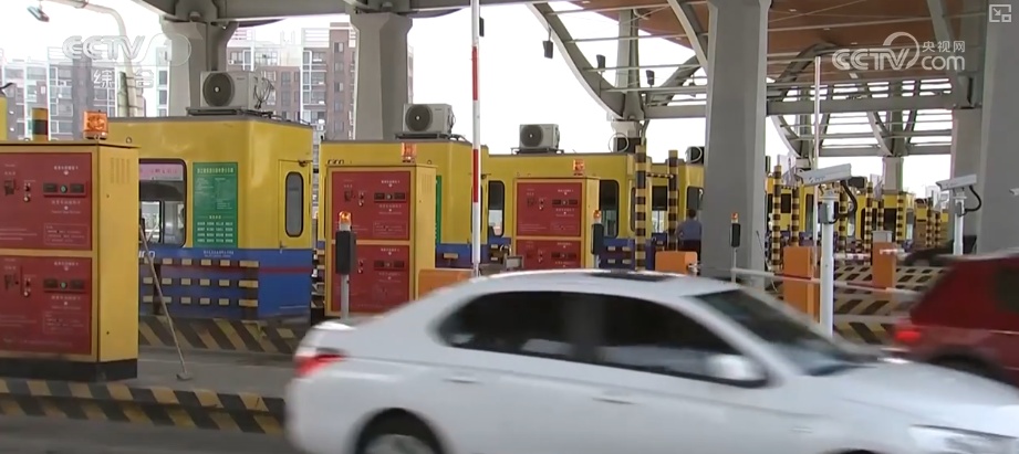 出行提示_自駕出行預(yù)測(cè)數(shù)據(jù)_2025國(guó)慶中秋假期交通出行情況