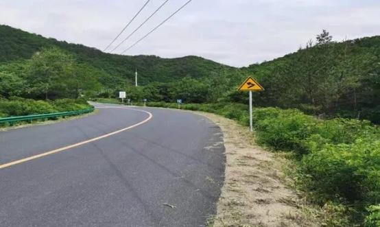 出行提示_2025年國(guó)慶中秋假期交通出行安全提示_延邊州公安交通管理部門發(fā)布出行指南