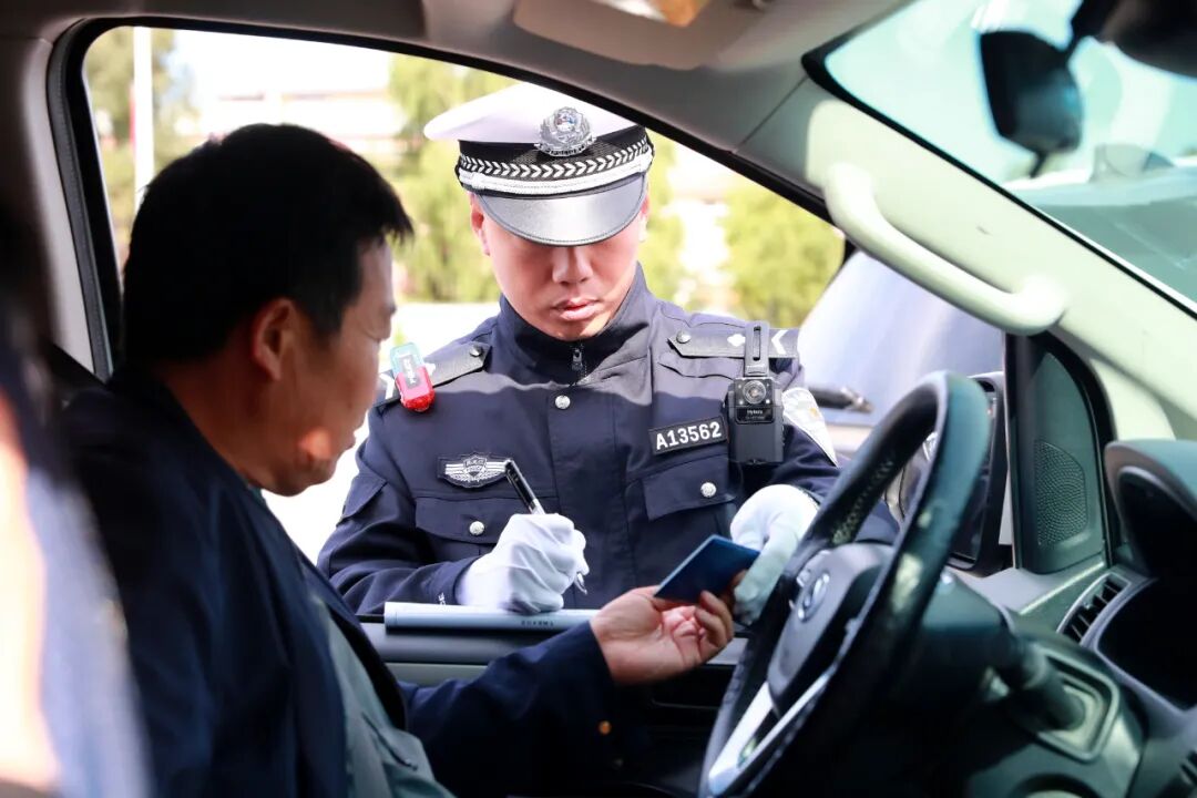 哈爾濱中秋假期高速公路擁堵_出行提示_哈爾濱國(guó)慶返程交通疏導(dǎo)